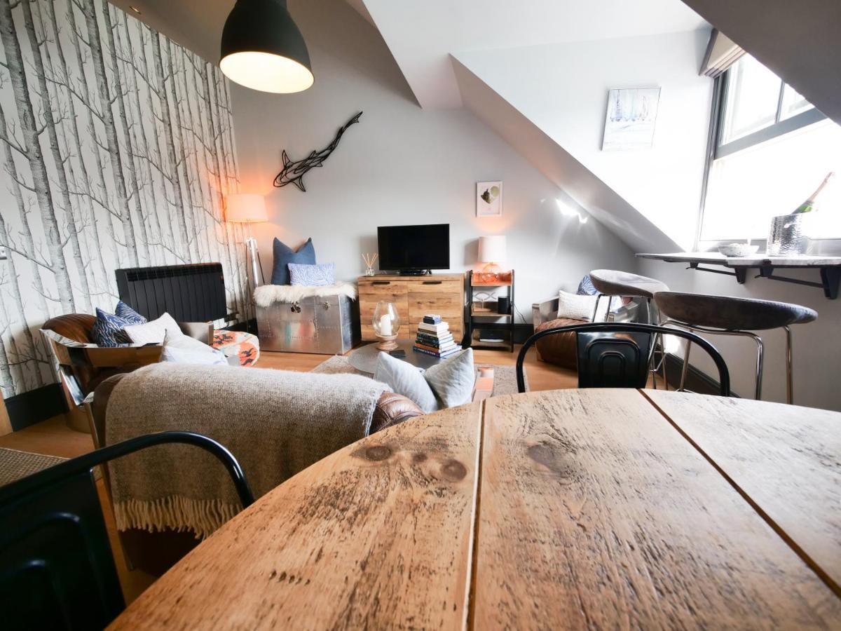 Padstow Escapes - Pajar Luxury Penthouse Apartment Екстериор снимка