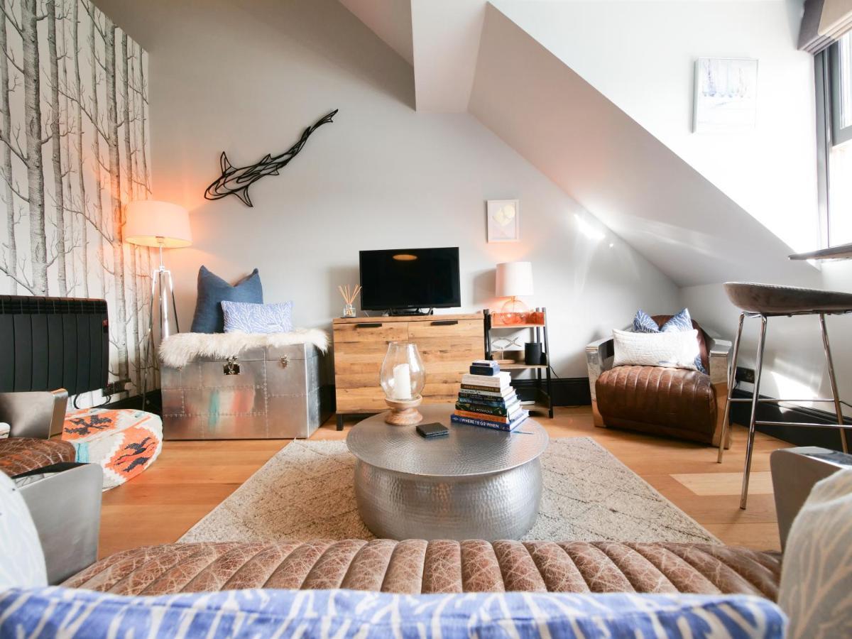 Padstow Escapes - Pajar Luxury Penthouse Apartment Екстериор снимка
