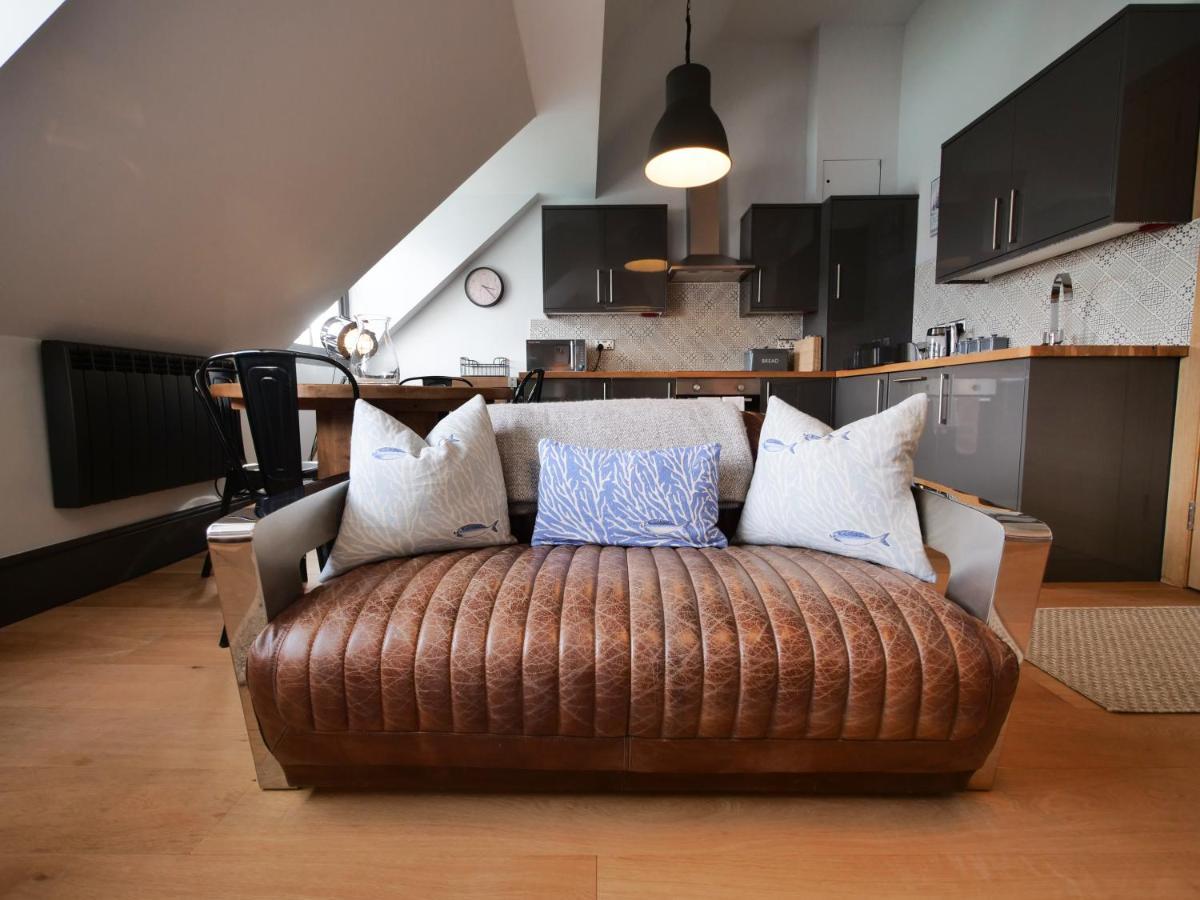 Padstow Escapes - Pajar Luxury Penthouse Apartment Екстериор снимка