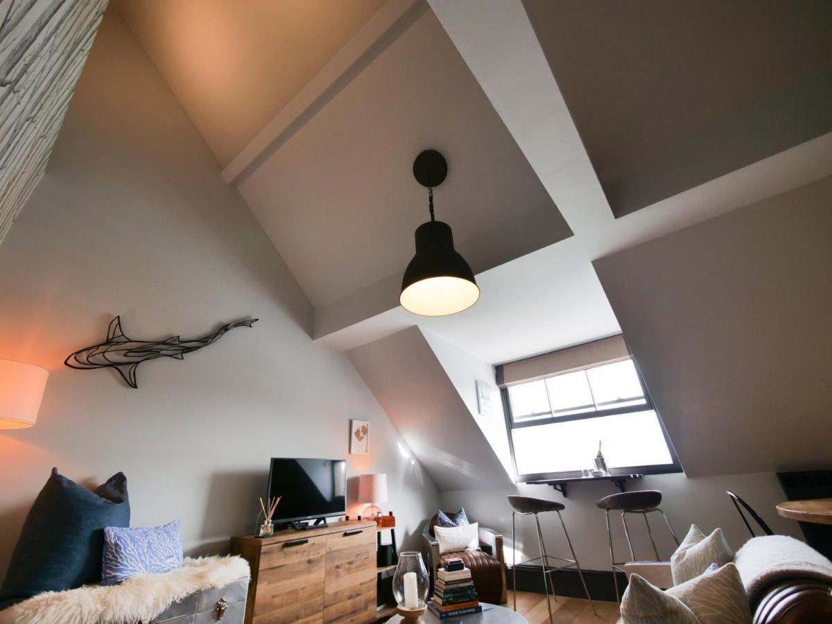 Padstow Escapes - Pajar Luxury Penthouse Apartment Екстериор снимка