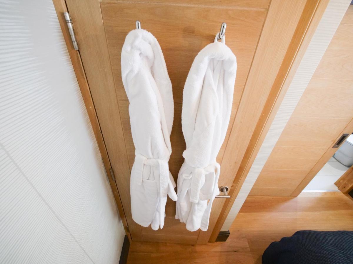 Padstow Escapes - Pajar Luxury Penthouse Apartment Екстериор снимка