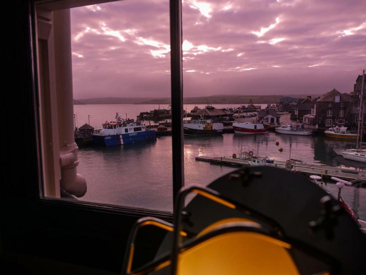 Padstow Escapes - Pajar Luxury Penthouse Apartment Екстериор снимка