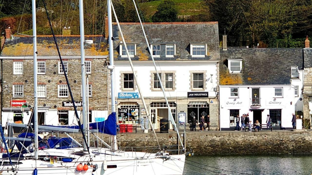 Padstow Escapes - Pajar Luxury Penthouse Apartment Екстериор снимка
